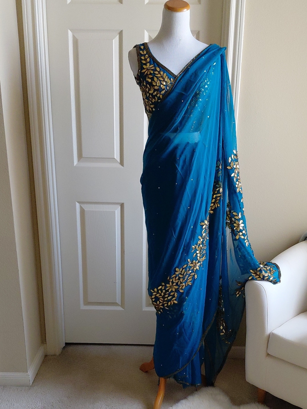 DESIGNER TEAL AND BRONZE Bead Embellished SAREE WITH Ready Blouse XS